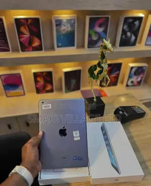 Apple iPad Air 32 GB Gray