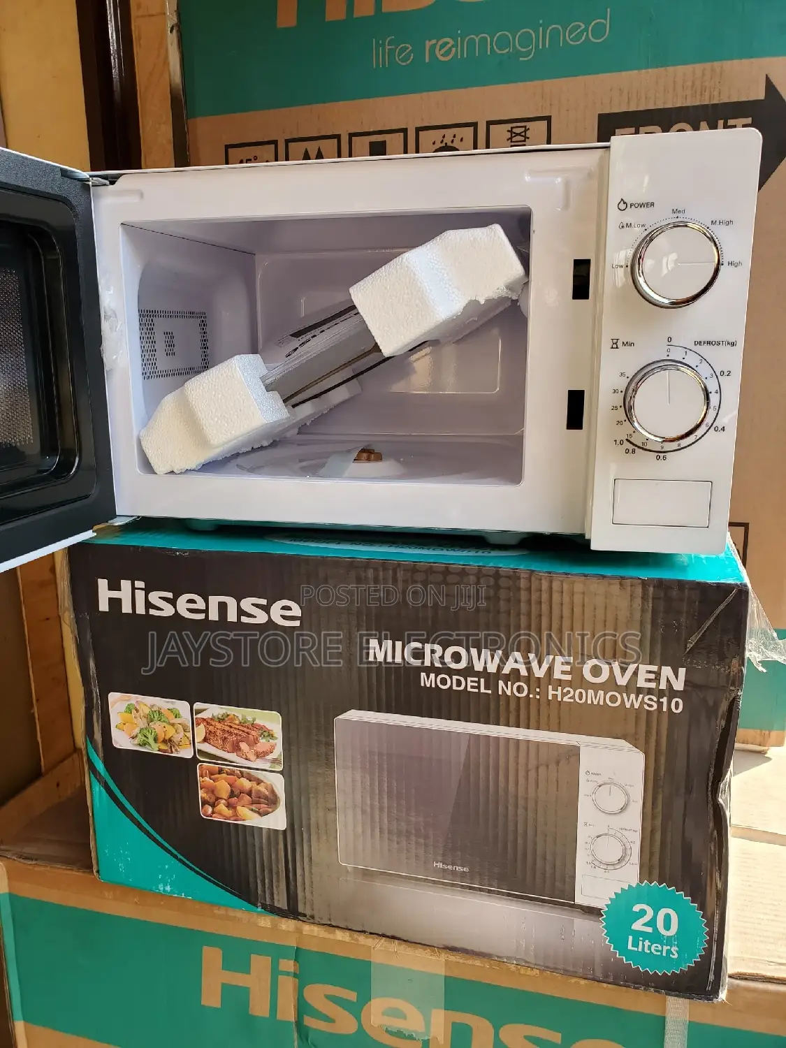 Hisense 20L White Microwave Oven.