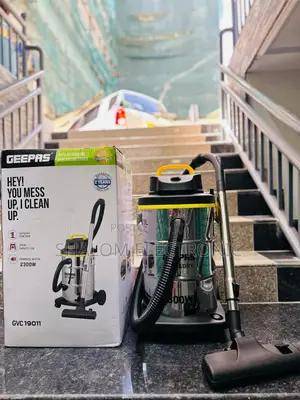 GEEPAS Vaccum Cleaner