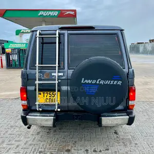 Toyota Land Cruiser Prado 2000 Gray