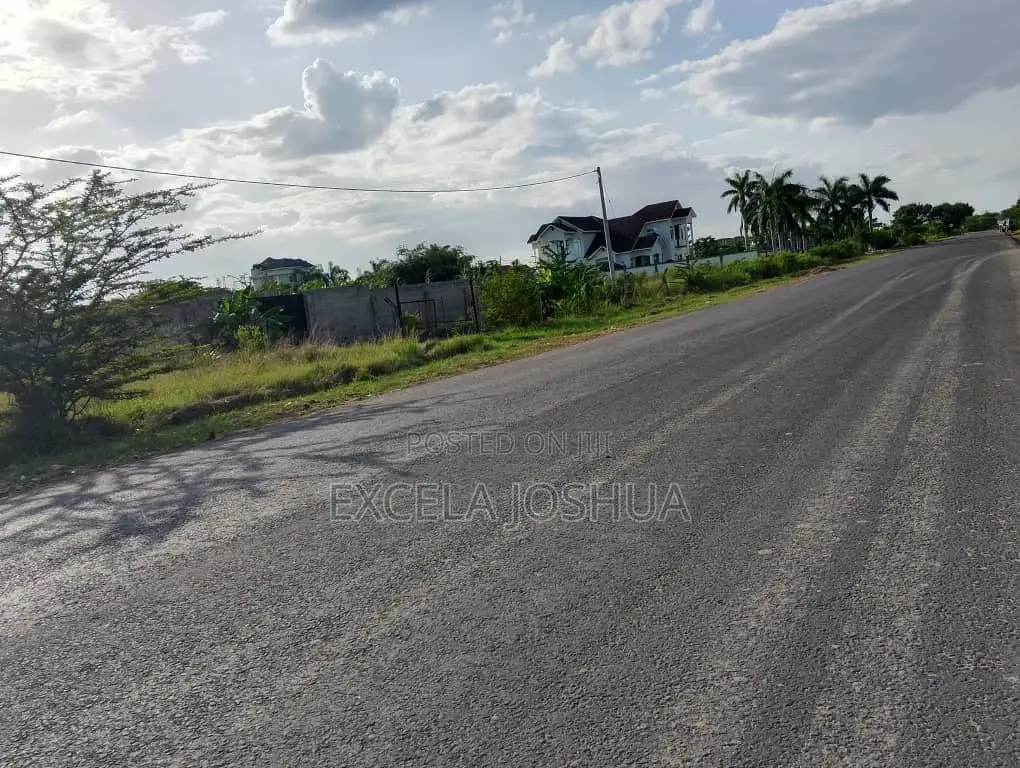 Kiwanja Kinakamata Rami Kinauzwa Mbweni Malindi