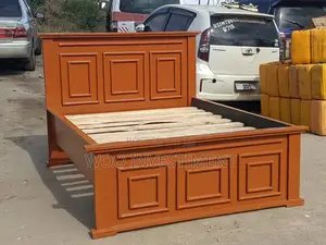 Vitanda Vya Mbao Ngumu Size 5/6 Vinapatikana.