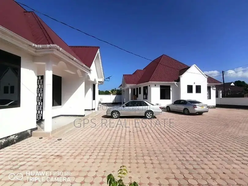 3bdrm House in Goba Center, Kinondoni for sale