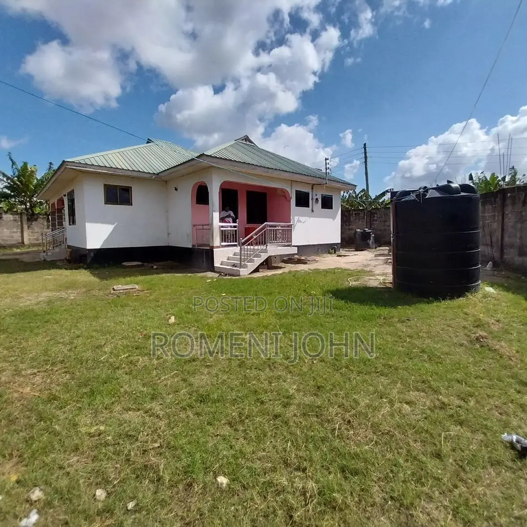 4bdrm House in Tanzania Dsm Ubungo, Ilala for rent