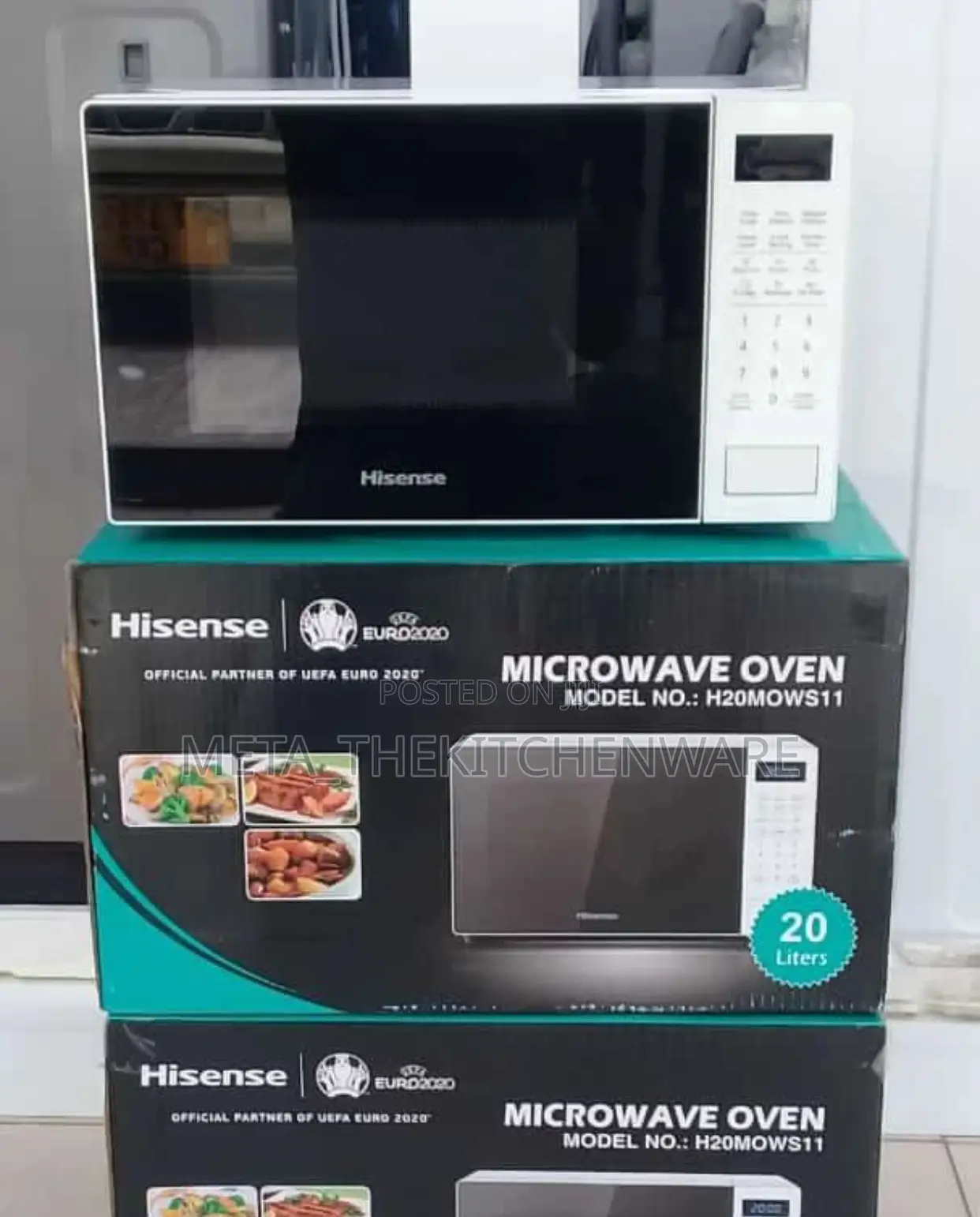 Hisense Digital Microwave 20l