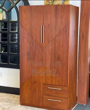 Kabati La Nguo Milango Miwili