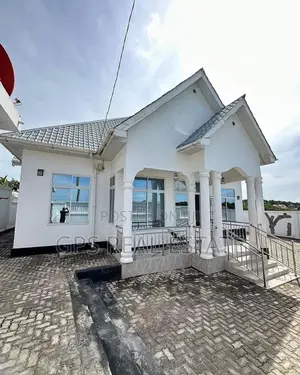 3bdrm Apartment in Temeke Wailes for sale