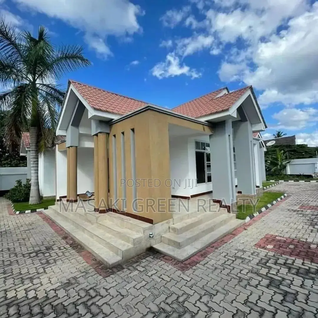 4bdrm House in Mbezi Beach Estate, Kinondoni for sale