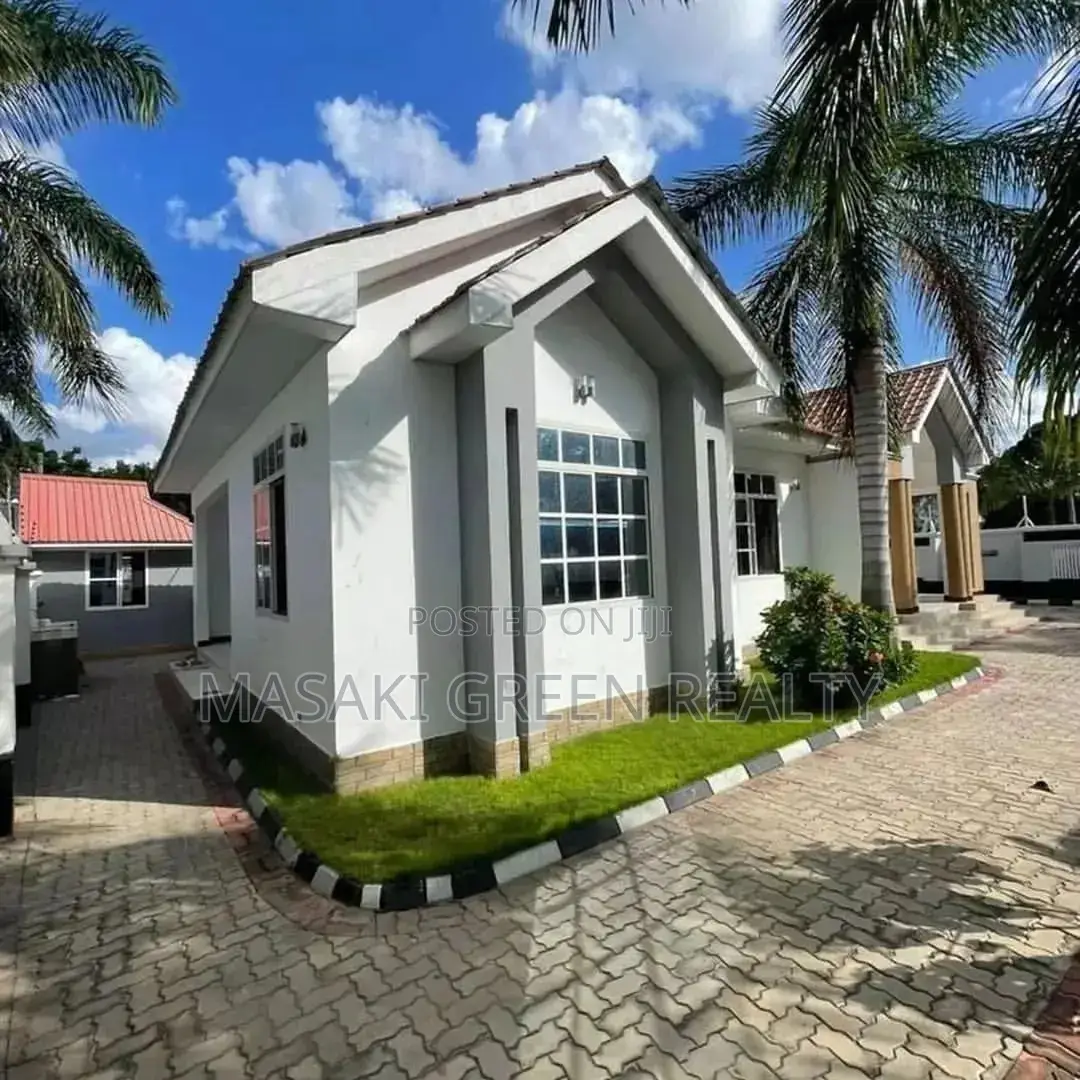 4bdrm House in Mbezi Beach Estate, Kinondoni for sale
