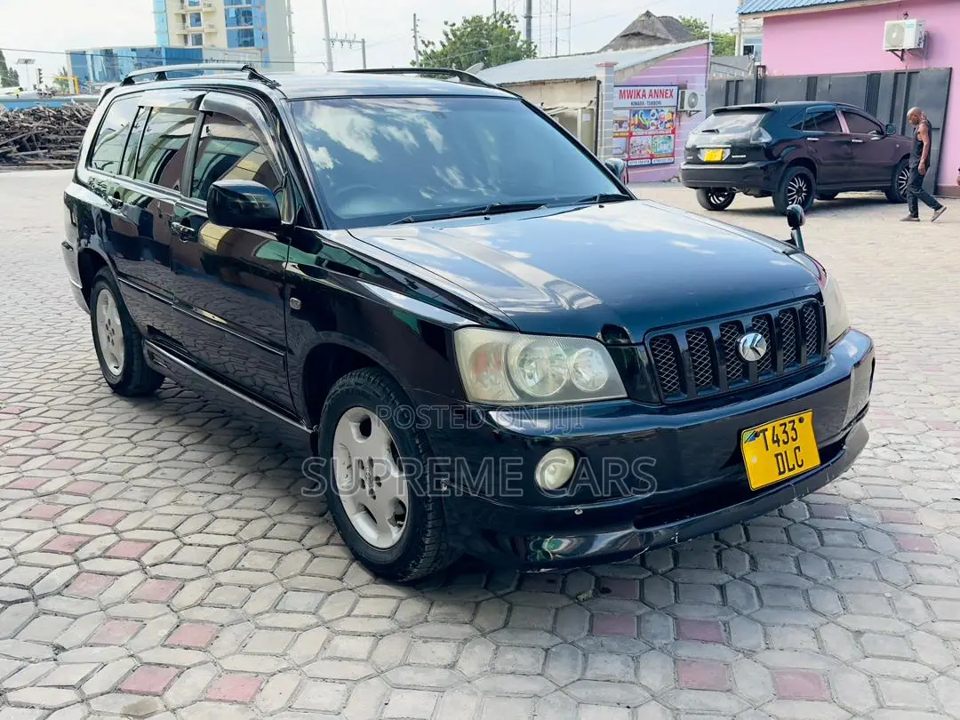 Toyota Kluger 2004 Black