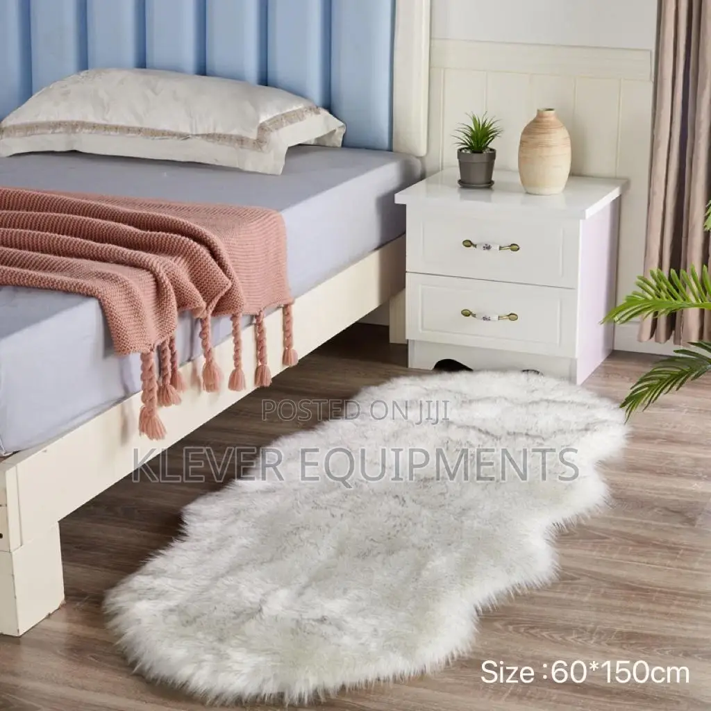 Soft Faux Fur Rugs for Bedroom Living Room Size 60x150cm