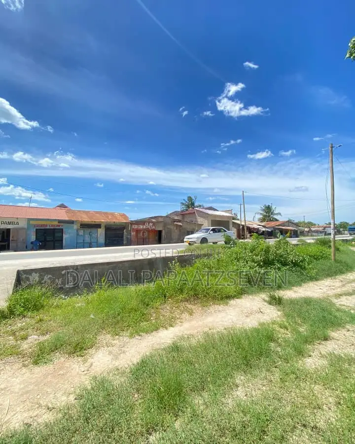 Eneo Lenye Ukubwa Wa SQMT 750 Linauzwa Lipo Mbweni Malindi