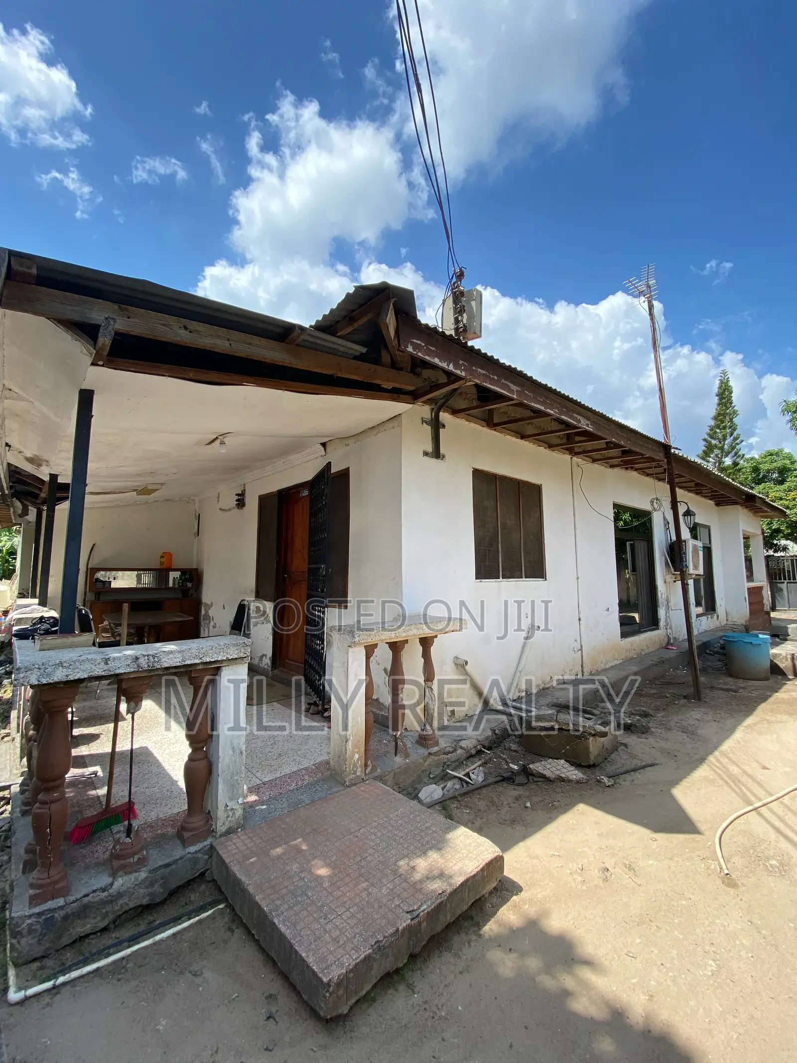 4bdrm House in Mbezi Beach Juliana, Kinondoni for sale