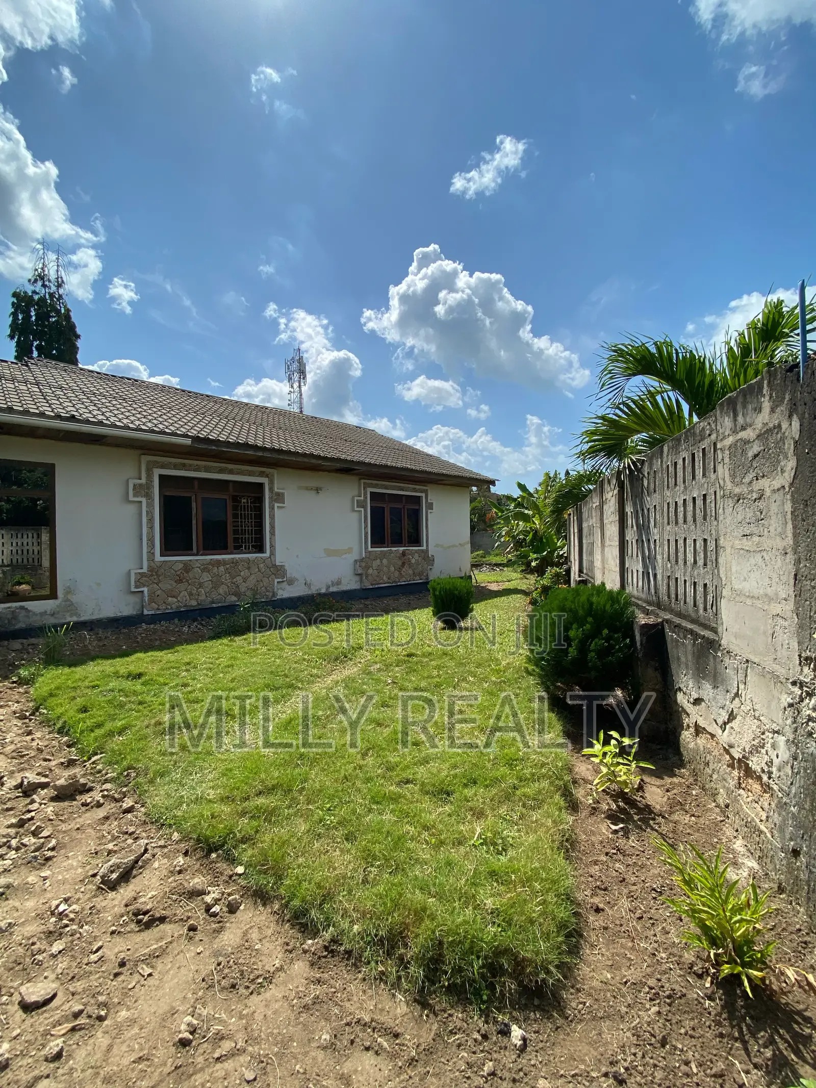 4bdrm House in Mbezi Beach Juliana, Kinondoni for sale