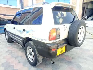 Toyota RAV4 Automatic 2000