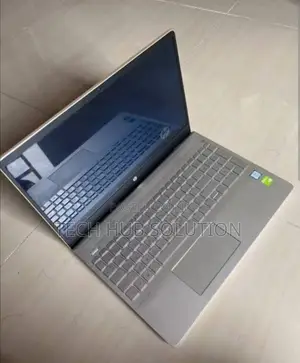 New Laptop HP Pavilion 15 8GB Intel Core i7 SSD 256GB