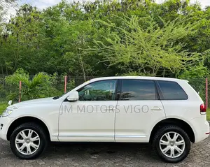 Volkswagen Touareg 2008 White