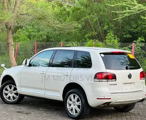 Volkswagen Touareg 2008 White