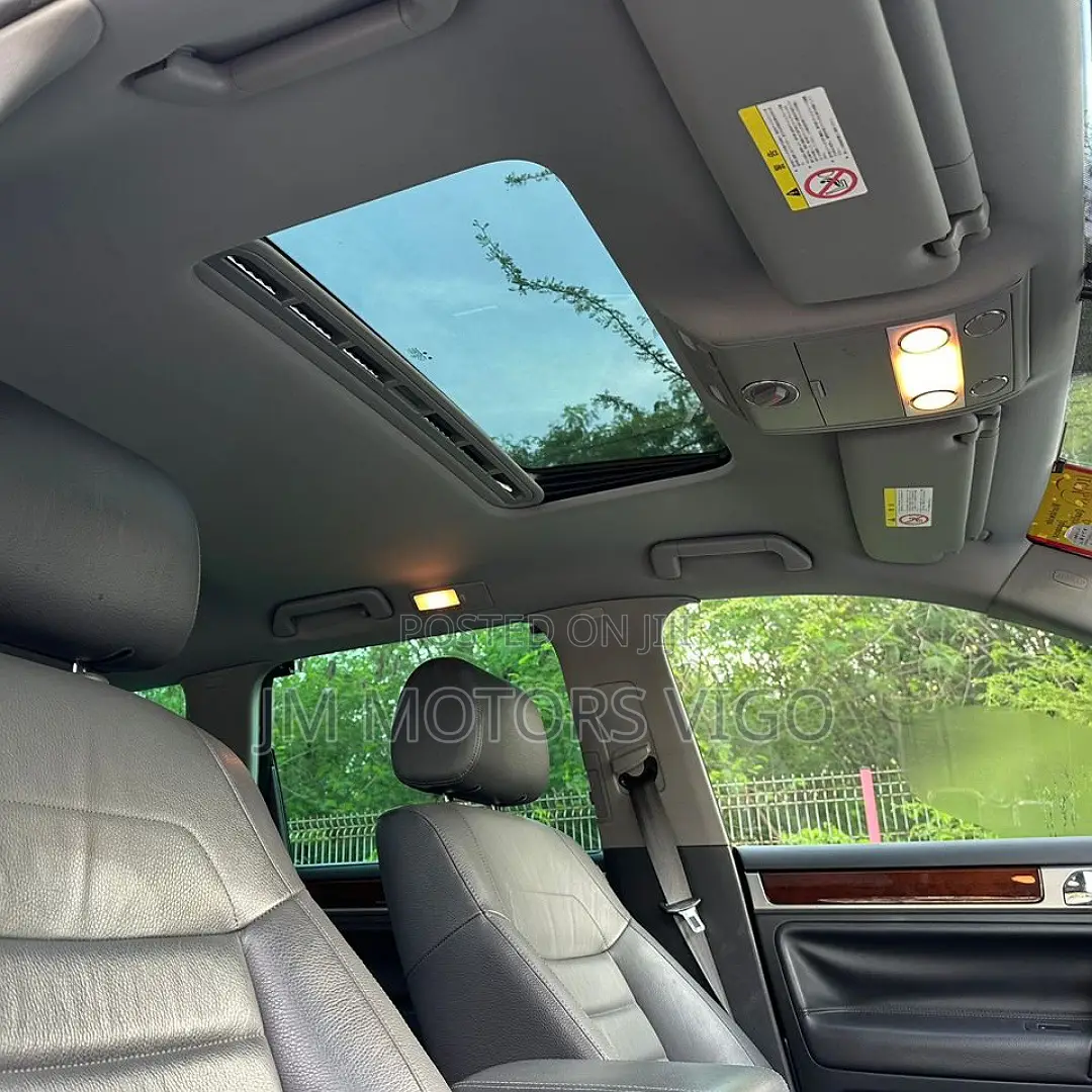 Volkswagen Touareg 2008 White