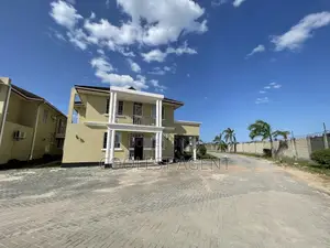 4bdrm Villa in Mikocheni, Kinondoni for rent