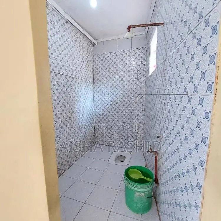 1bdrm Apartment in Kimara for rent