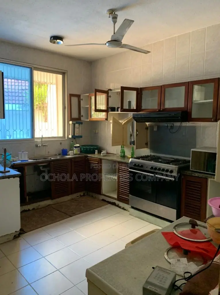 Furnished 5bdrm House in Msasani for rent