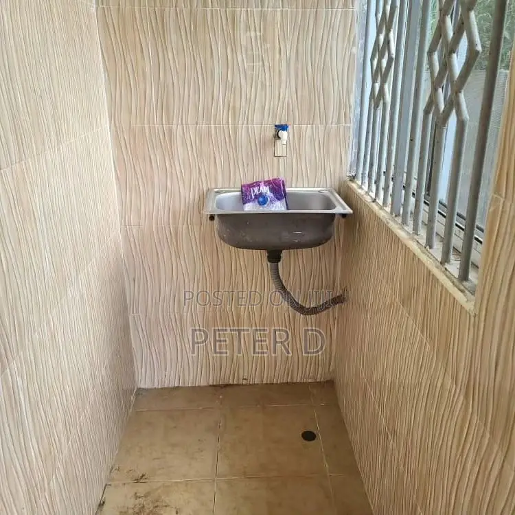 1bdrm Shared Apartment in Kimara for rent