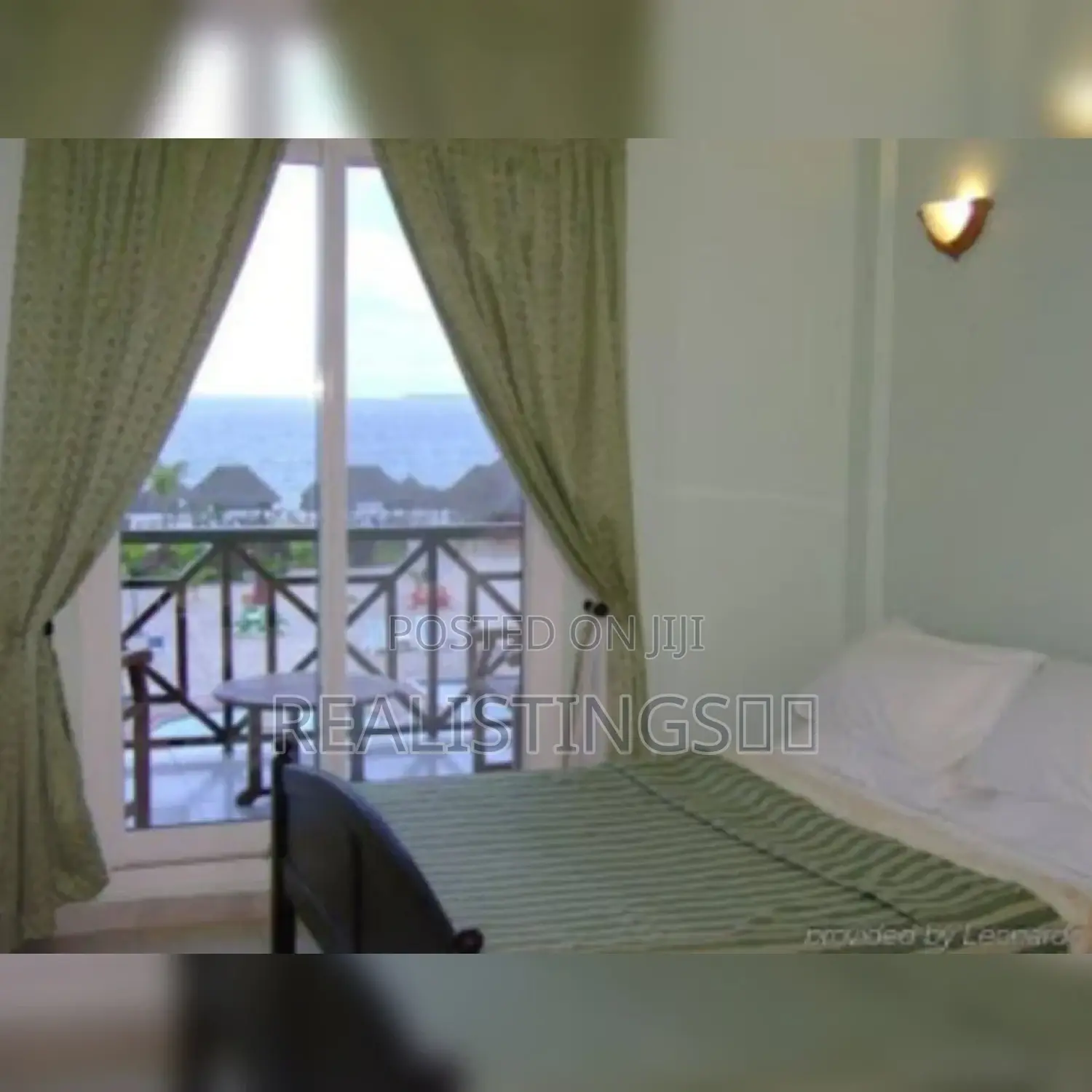 Kigamboni: 4 Star Operating Beach Hotel Inauzwa - Dar