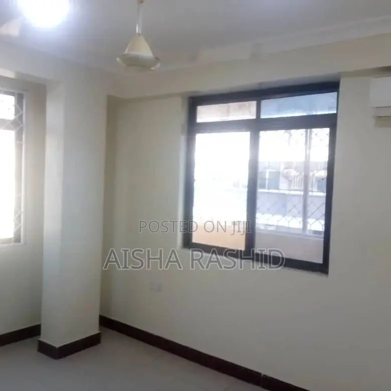3bdrm Apartment in Kimara for rent