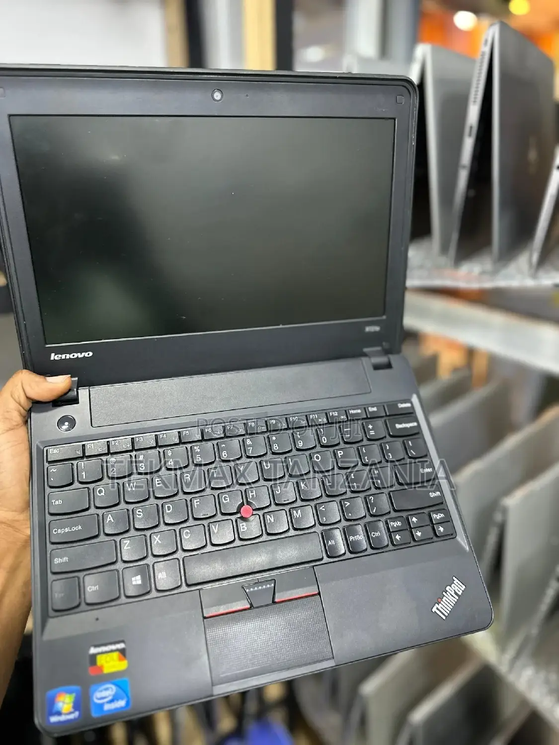 Laptop Lenovo ThinkPad X131e 4GB Intel Core 2 Duo HDD 320GB