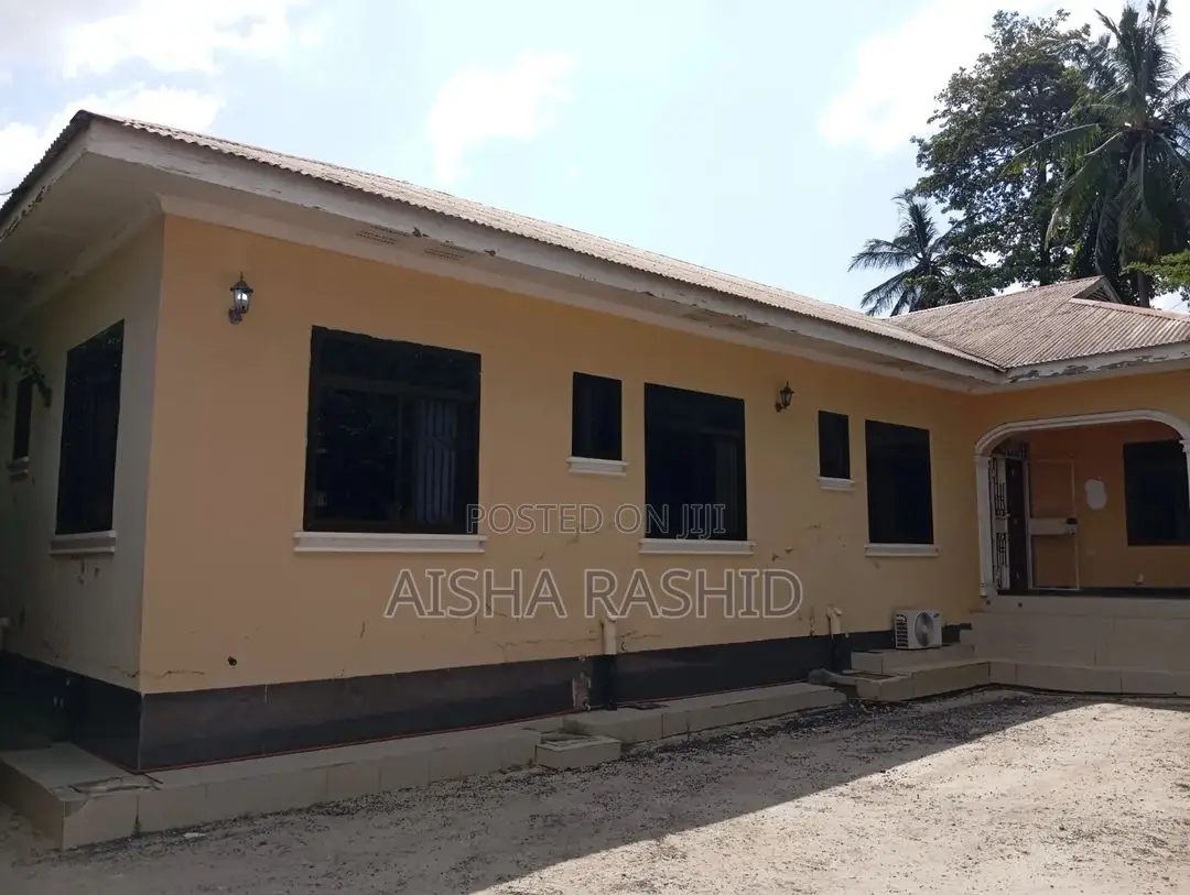 Furnished 1bdrm Apartment in Kimara for rent