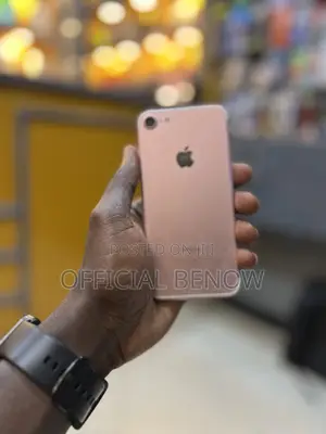 Apple iPhone 7 32 GB Rose Gold