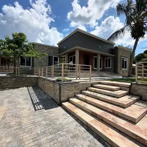 3bdrm Mansion in Madale Estate, Kinondoni for sale