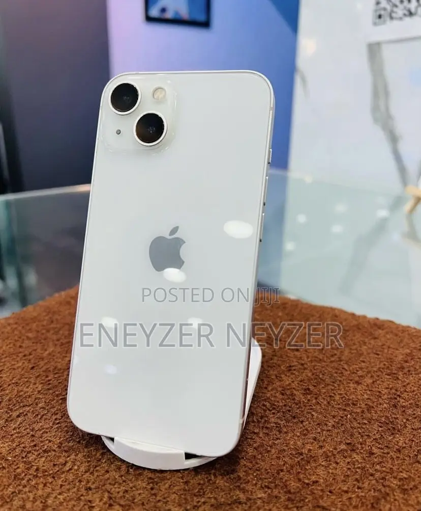 Apple iPhone 13 128 GB Silver