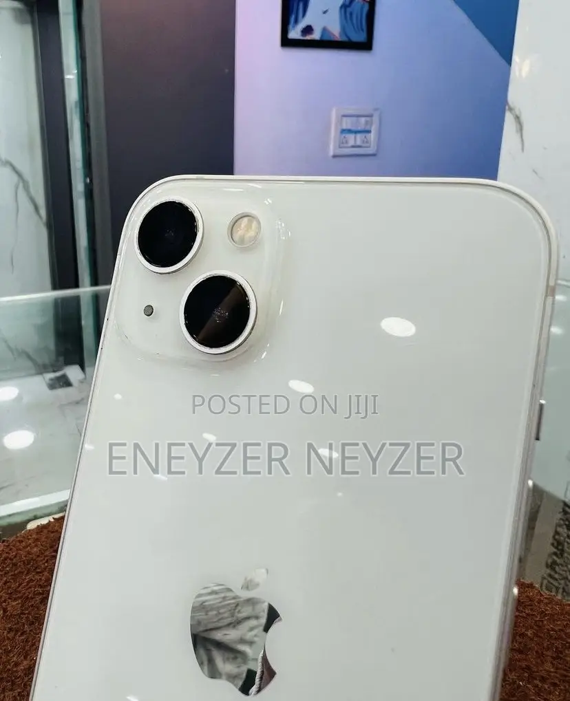 Apple iPhone 13 128 GB Silver