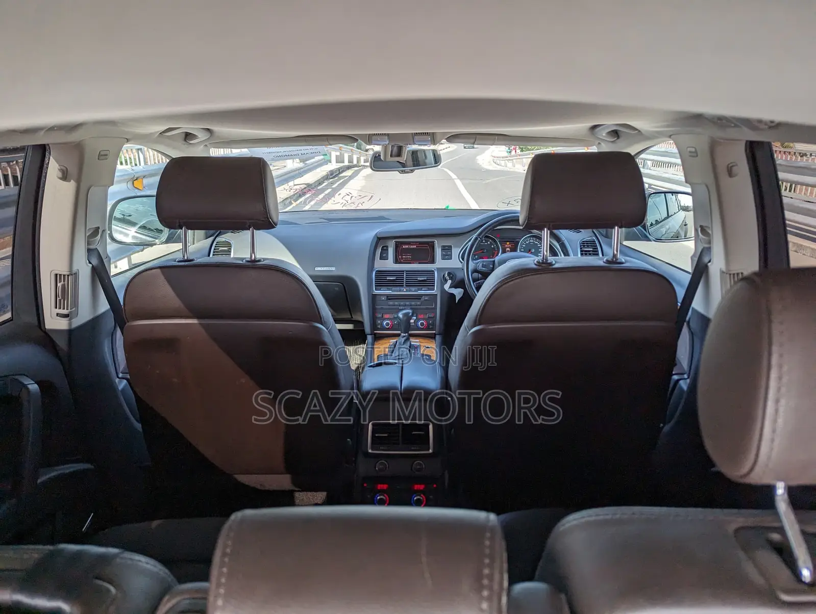 Audi Q7 2011 Black
