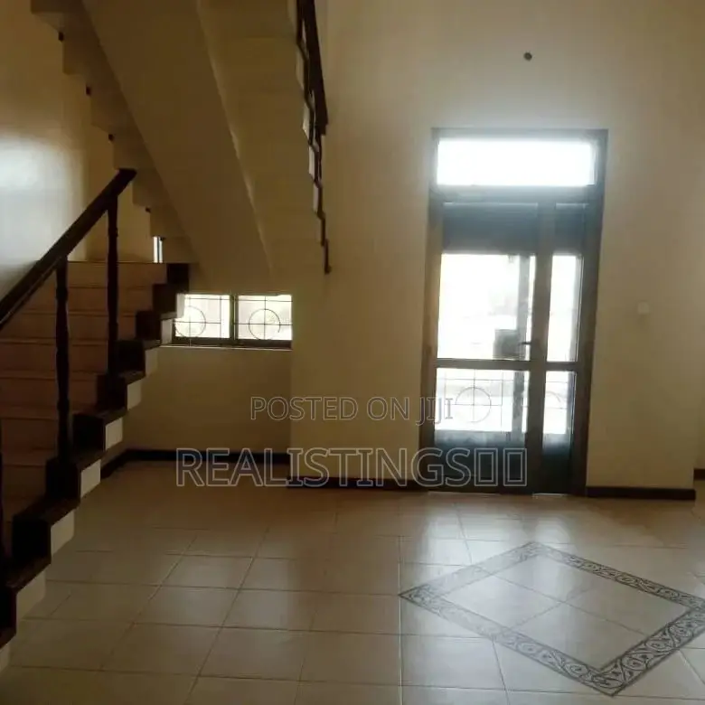 6bdrm Mansion in Pugu for sale
