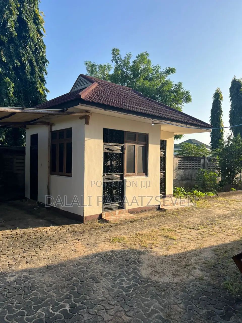 5bdrm House in Dalalipapaatzseven, Mbweni for sale
