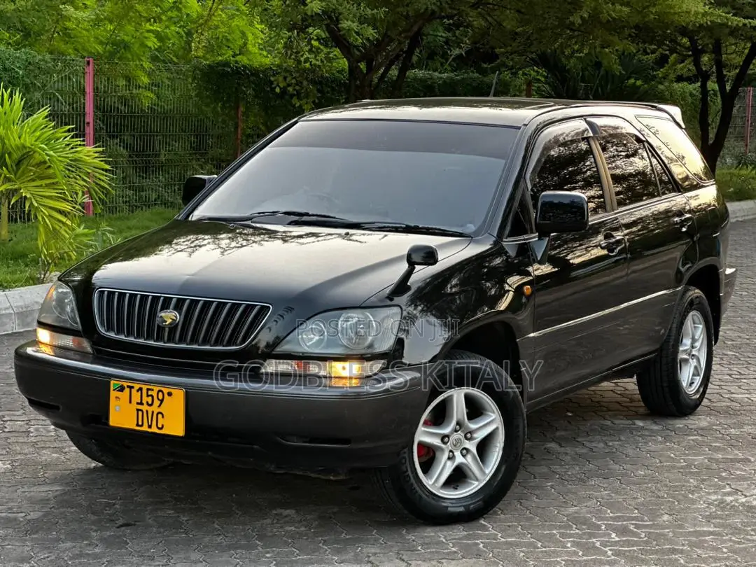 Toyota Harrier 2001 Black