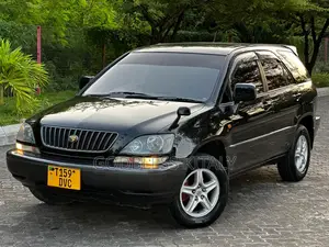 Toyota Harrier 2001 Black