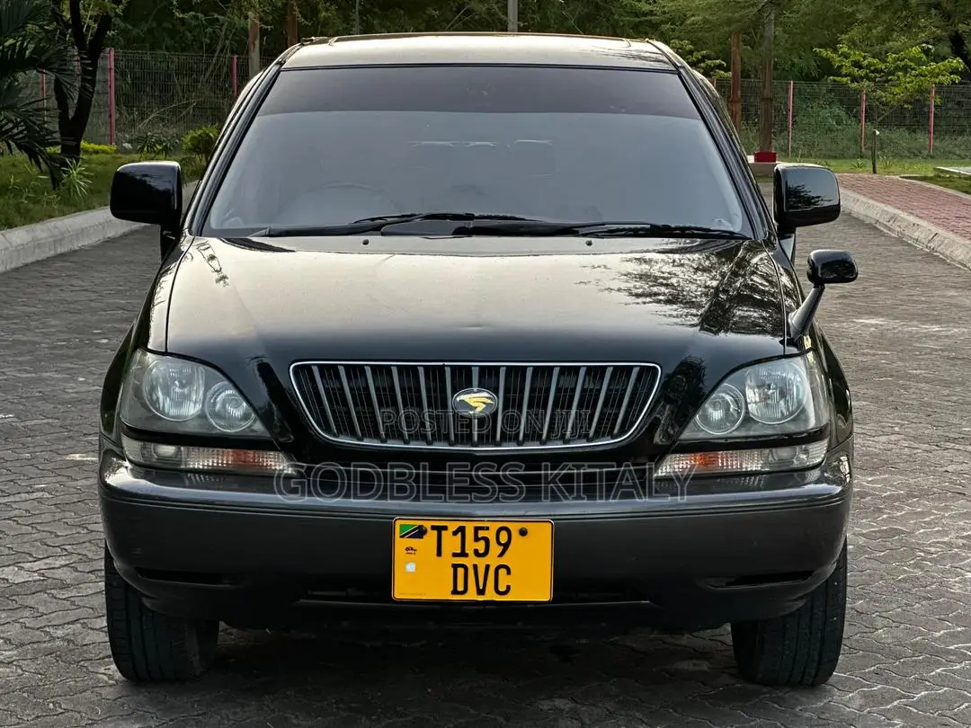 Toyota Harrier 2001 Black