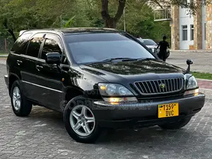Toyota Harrier 2001 Black