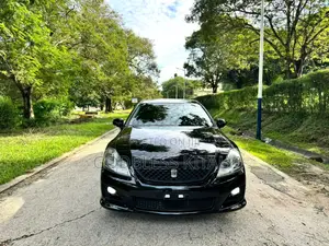 Toyota Crown 2009 Black