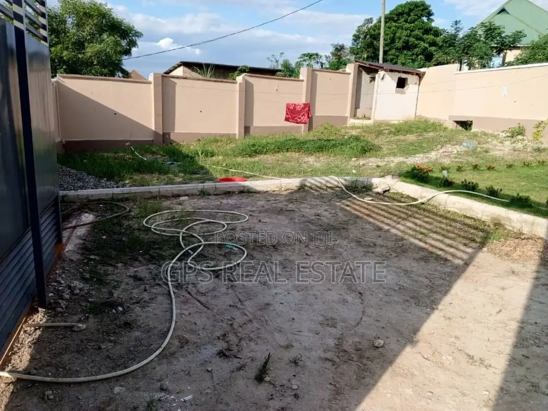 3bdrm House in Kibamba Shule, Kinondoni for sale