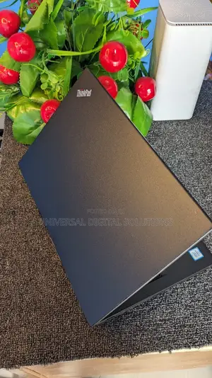 Laptop Lenovo ThinkPad X260 4GB Intel Core I7 HDD 500GB