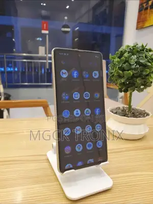 Google Pixel 7 128 GB White