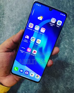 New LG Velvet 128 GB Silver