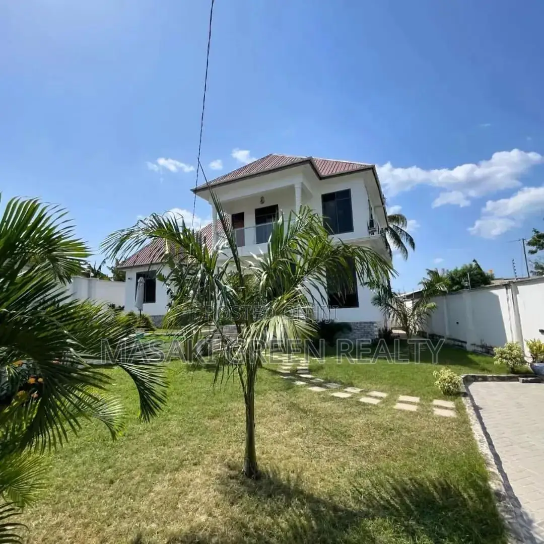 5bdrm House in Salasala Estate, Kinondoni for sale