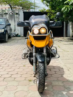 BMW 1150R 2003 Yellow