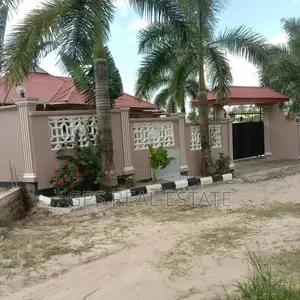 3bdrm House in Kimara Temboni, Kinondoni for sale